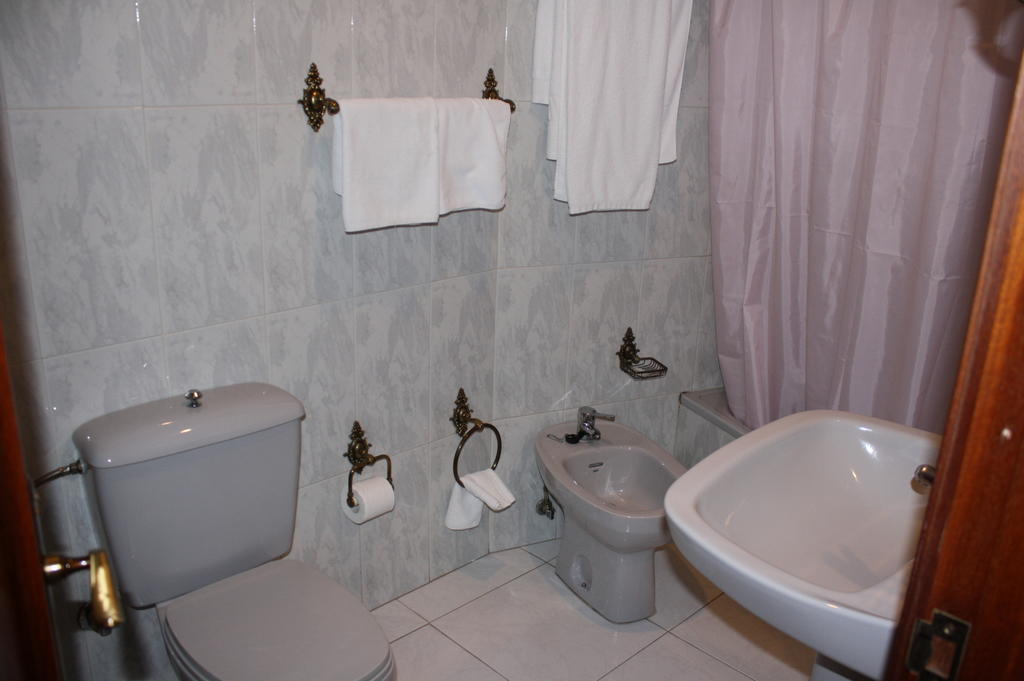 Hotel Cristaleiro Гондомар Номер фото