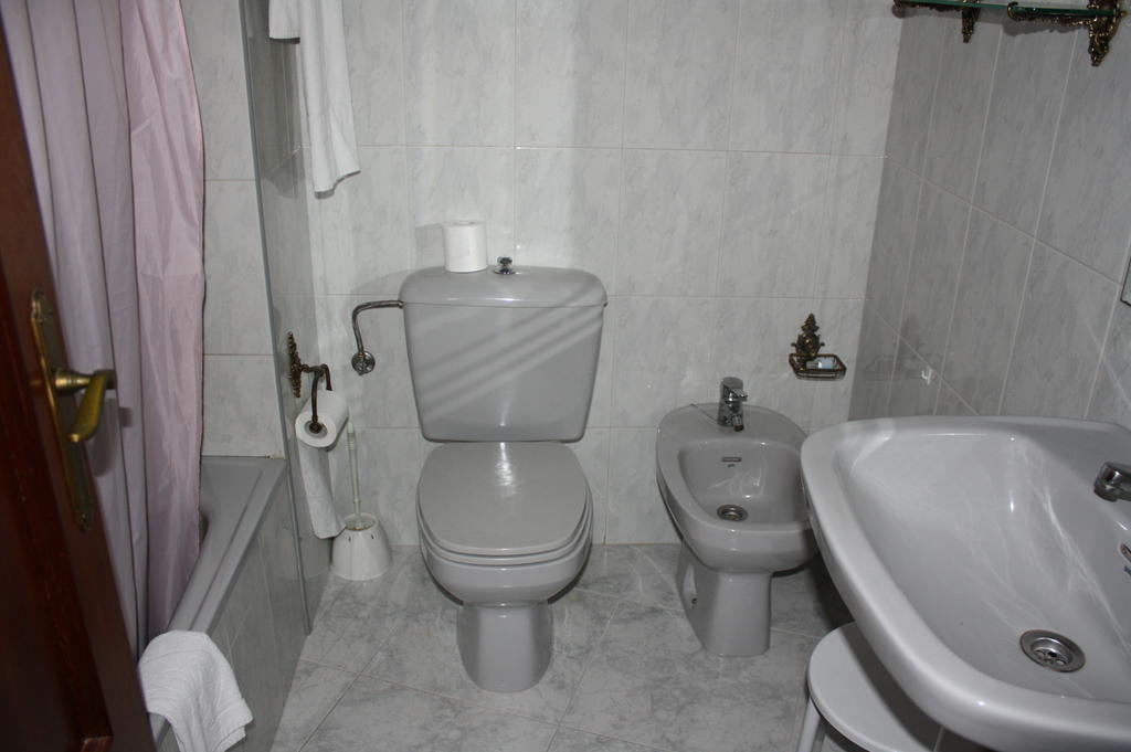 Hotel Cristaleiro Гондомар Номер фото